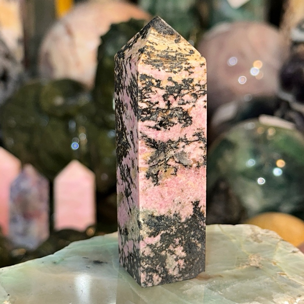 🌸SALE🌸 Rhodonite 4 Sided Crystal Point!